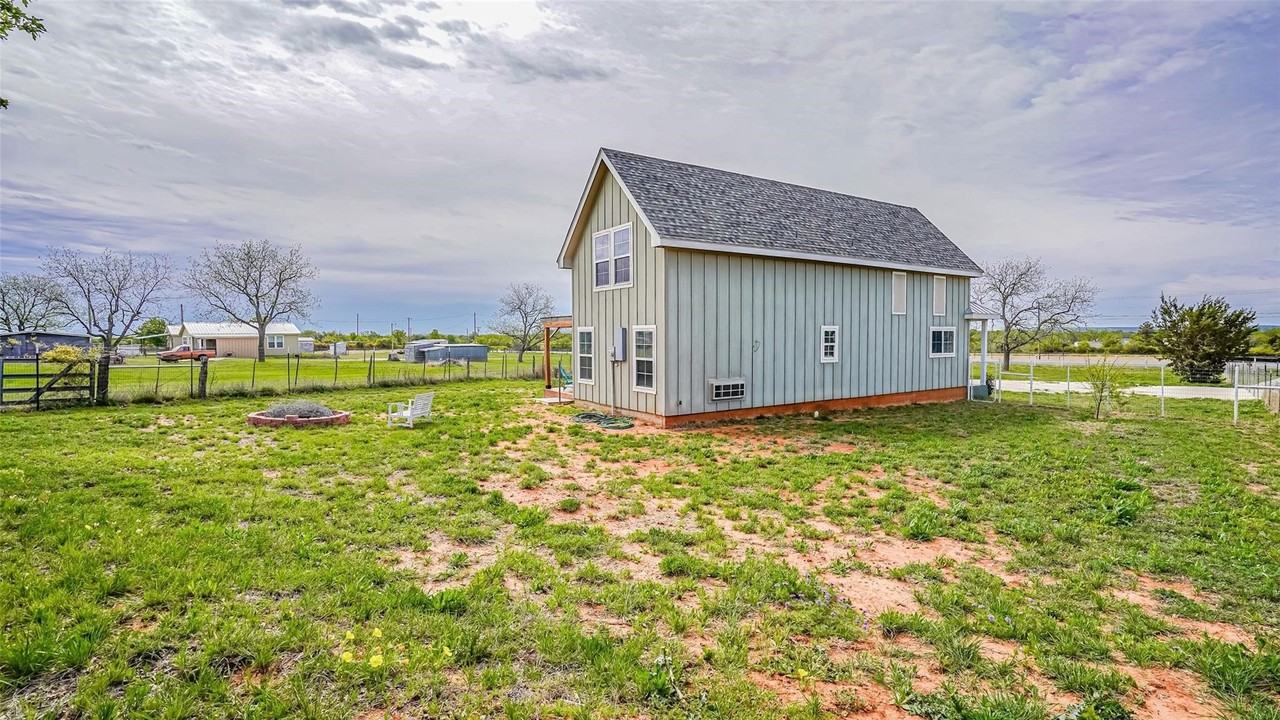 9688 State Highway 36 W - Photo 3 of 11
