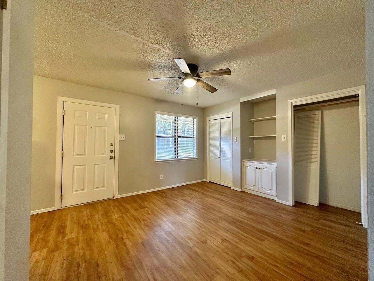 1421 S 12th St #112 - Photo 2 of 12