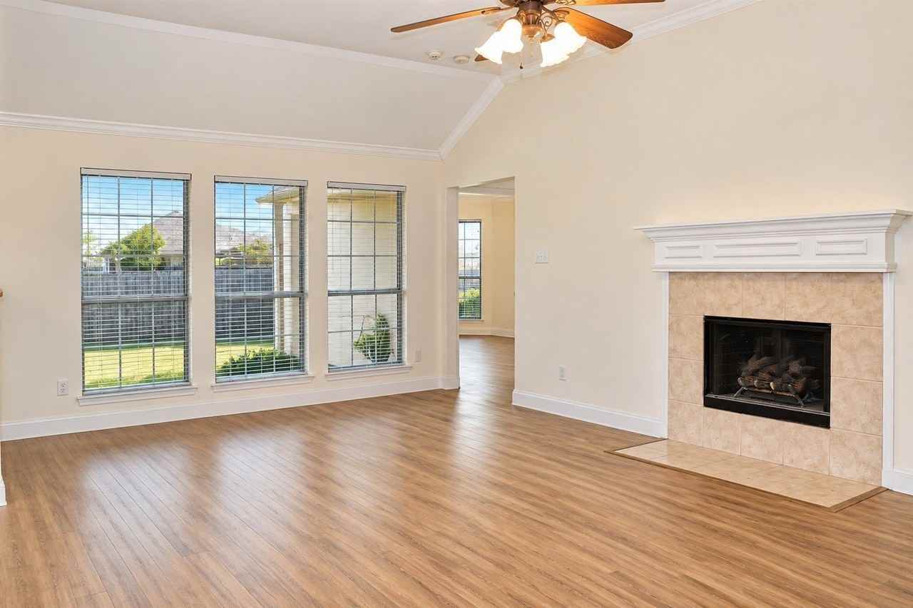 4628 Mustang Dr - Photo 7 of 19