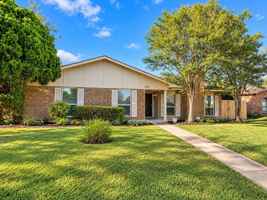 featured image of 1101 Lombardy Dr