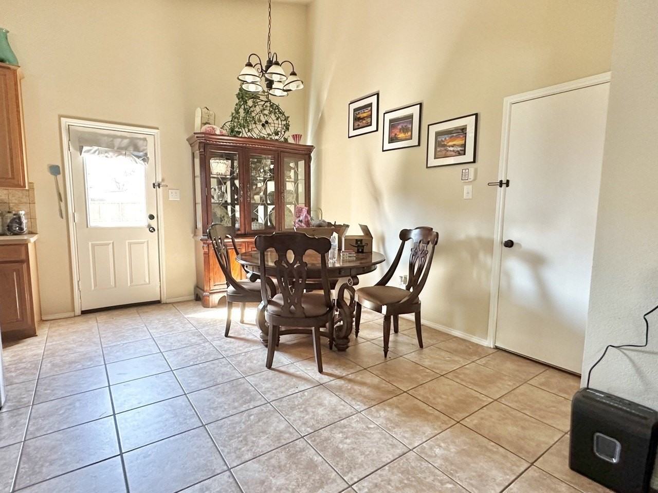 11159 Snyder Dr - Photo 6 of 15