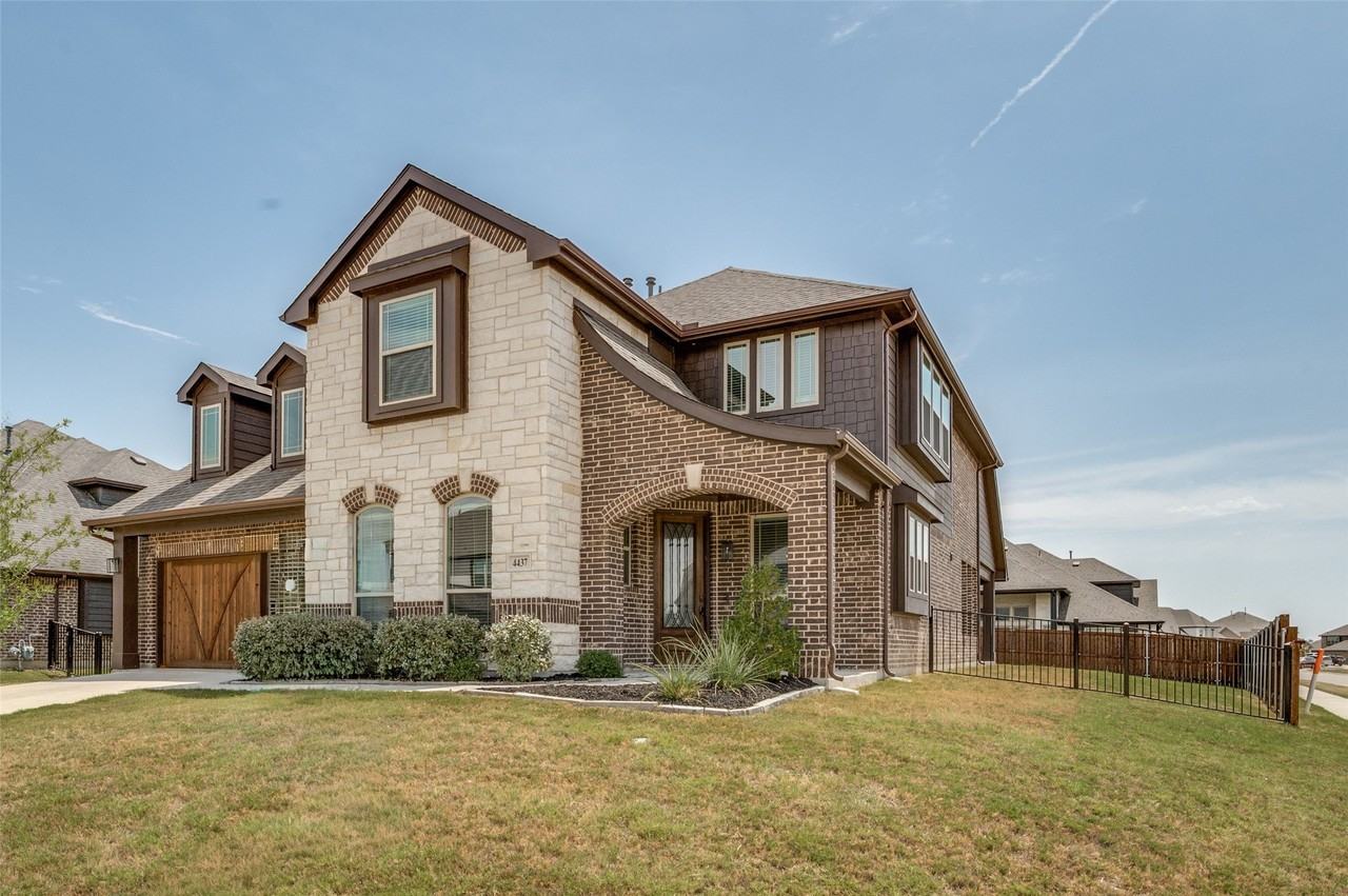 4437 Lupine Estate Dr - Photo 2 of 36