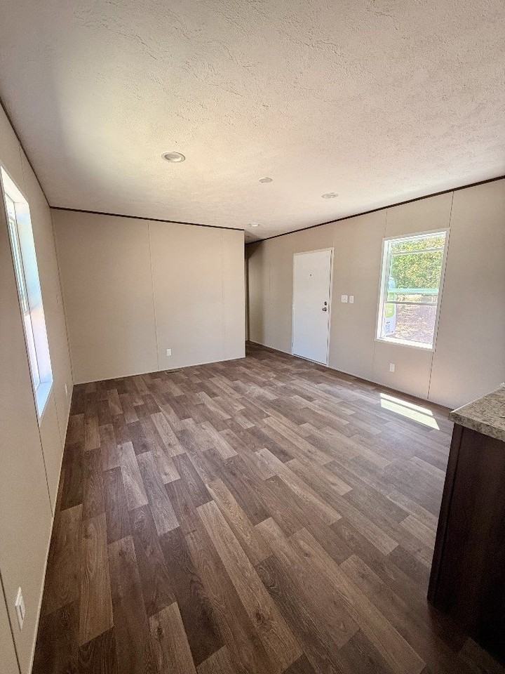 411 Rs County Road 3333 - Photo 7 of 18