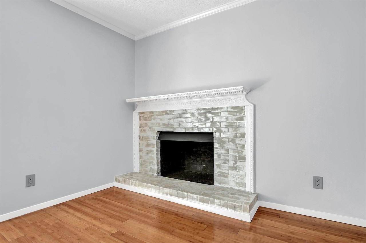 7705 Meadow Park Dr #209 - Photo 4 of 21