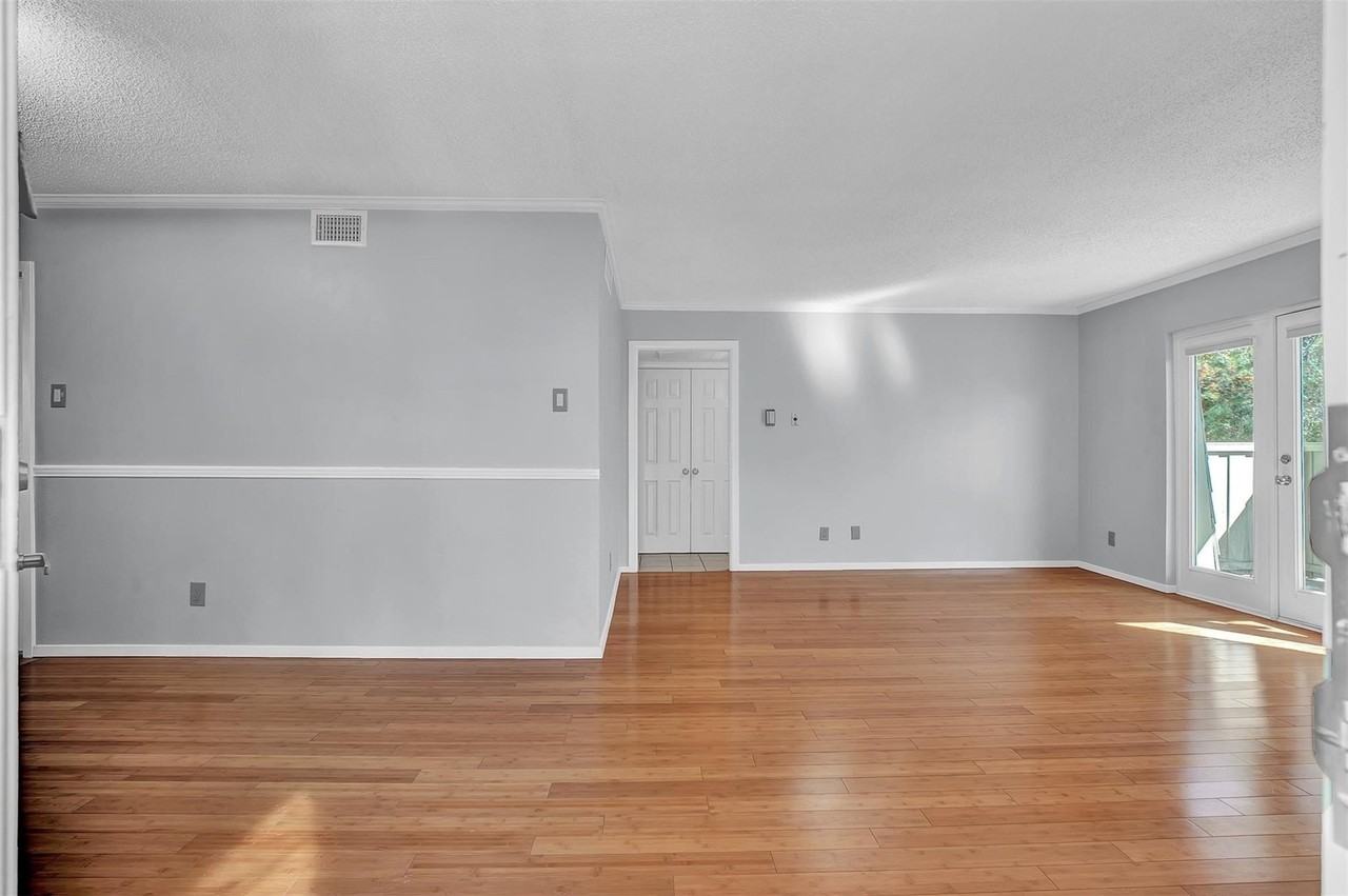7705 Meadow Park Dr #209 - Photo 5 of 21