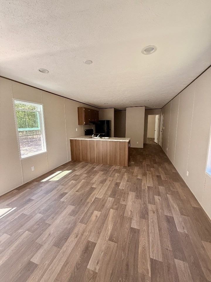 437 Rs County Road 3333 - Photo 4 of 18