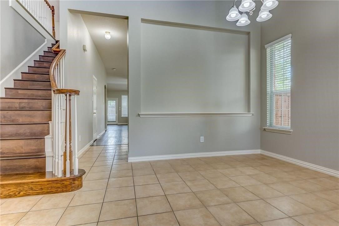 2300 Reston Dr - Photo 5 of 30