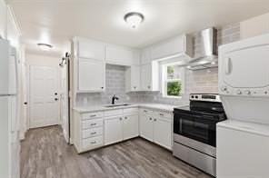 707 W Water St - Photo 6 of 13