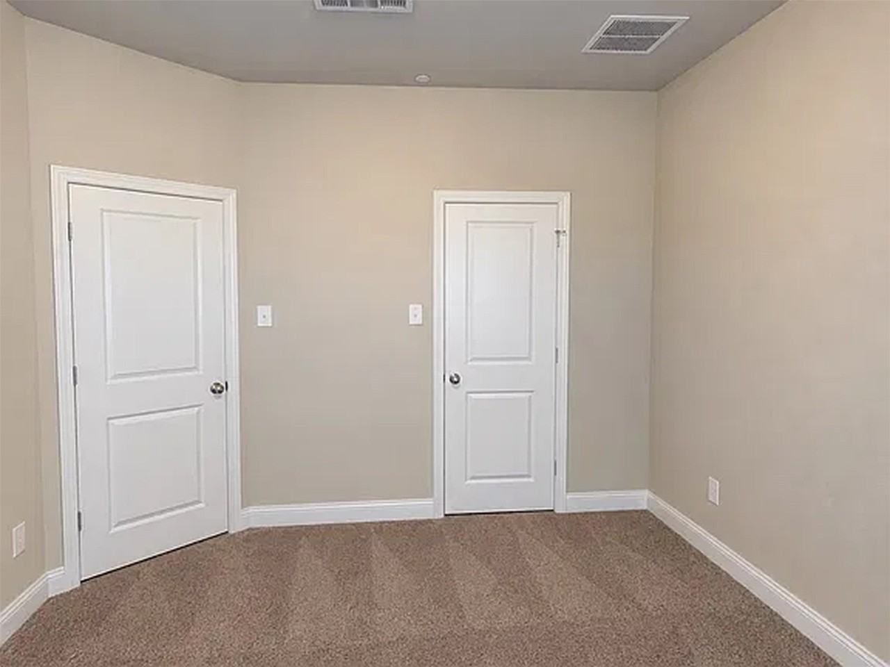 10631 Anna Island Dr - Photo 2 of 12