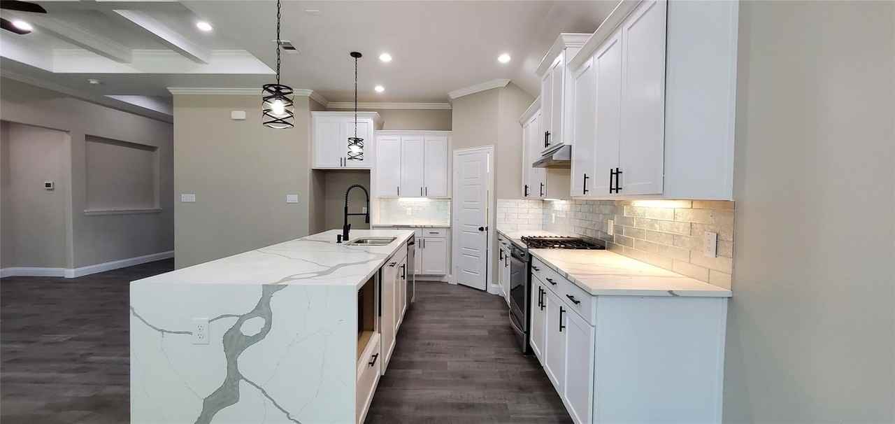 2102 N O Connor Rd - Photo 7 of 18