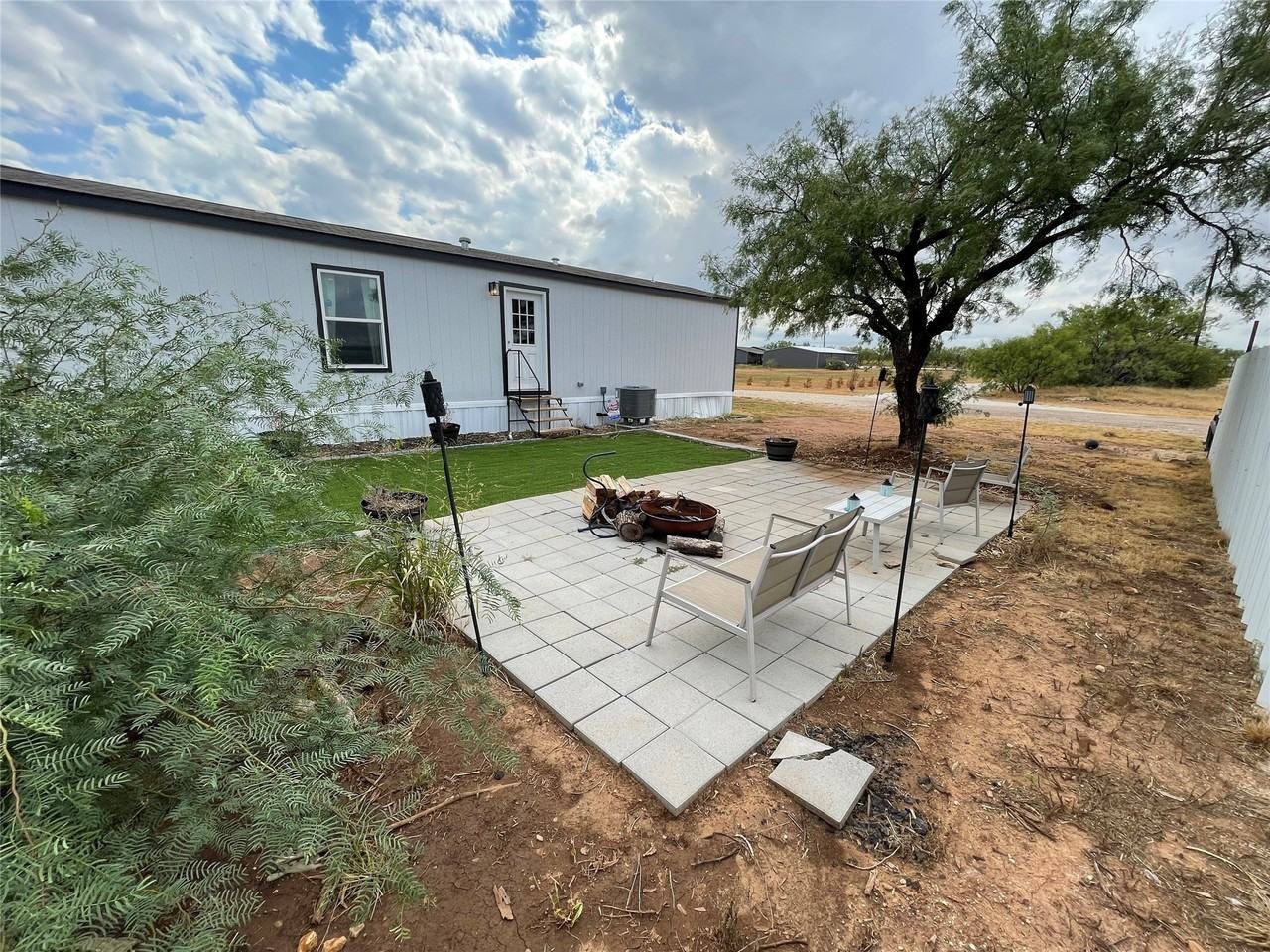 131 Vista Dr - Photo 5 of 35