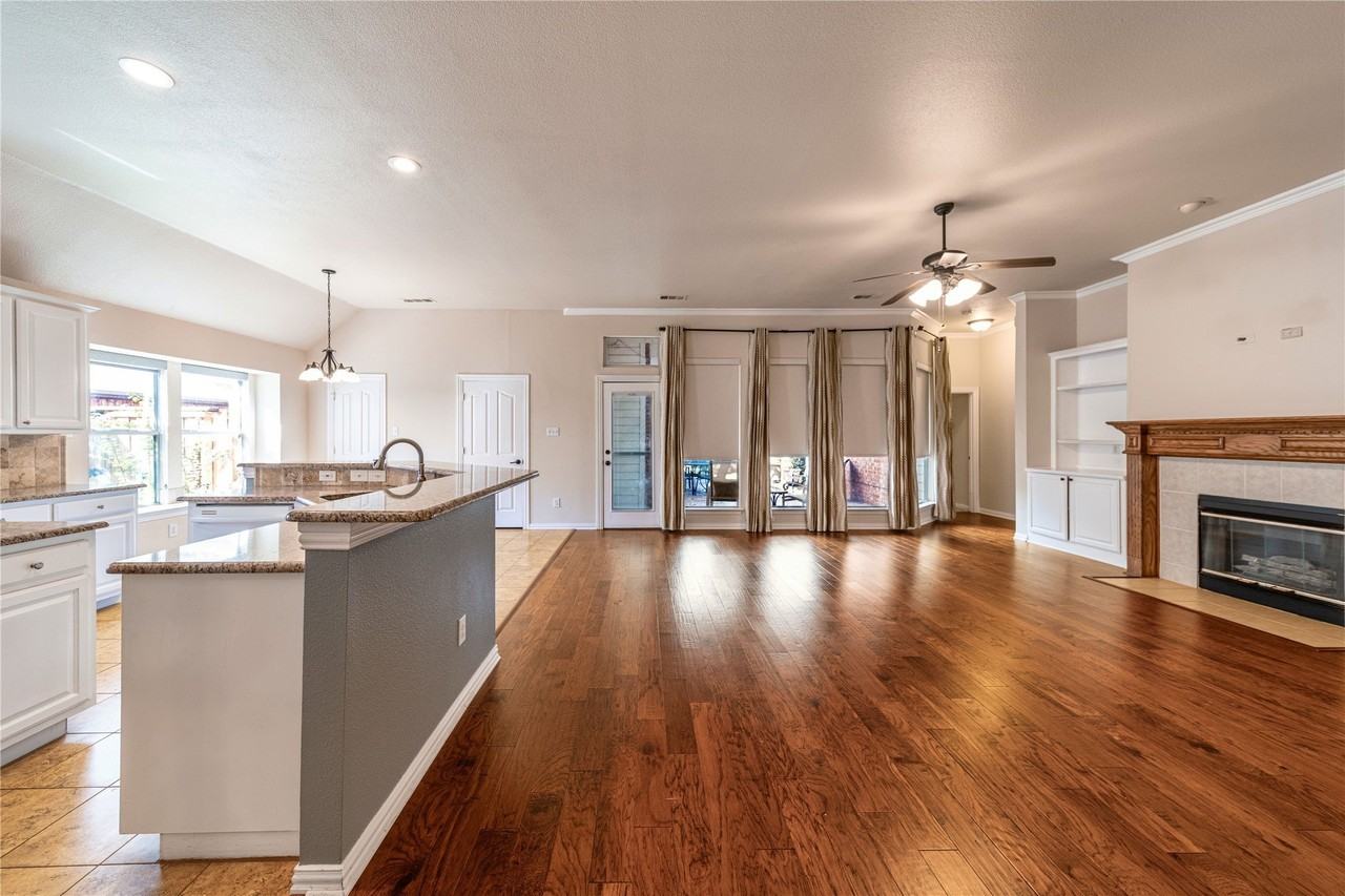 3505 Silverwood Dr - Photo 5 of 30