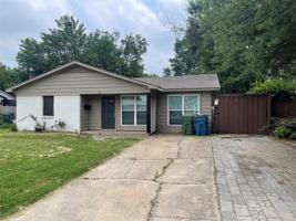 featured image of 618 Rolling Ridge Dr