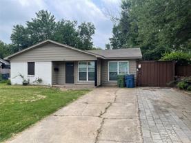 618 Rolling Ridge Dr - Photo 1 of 1