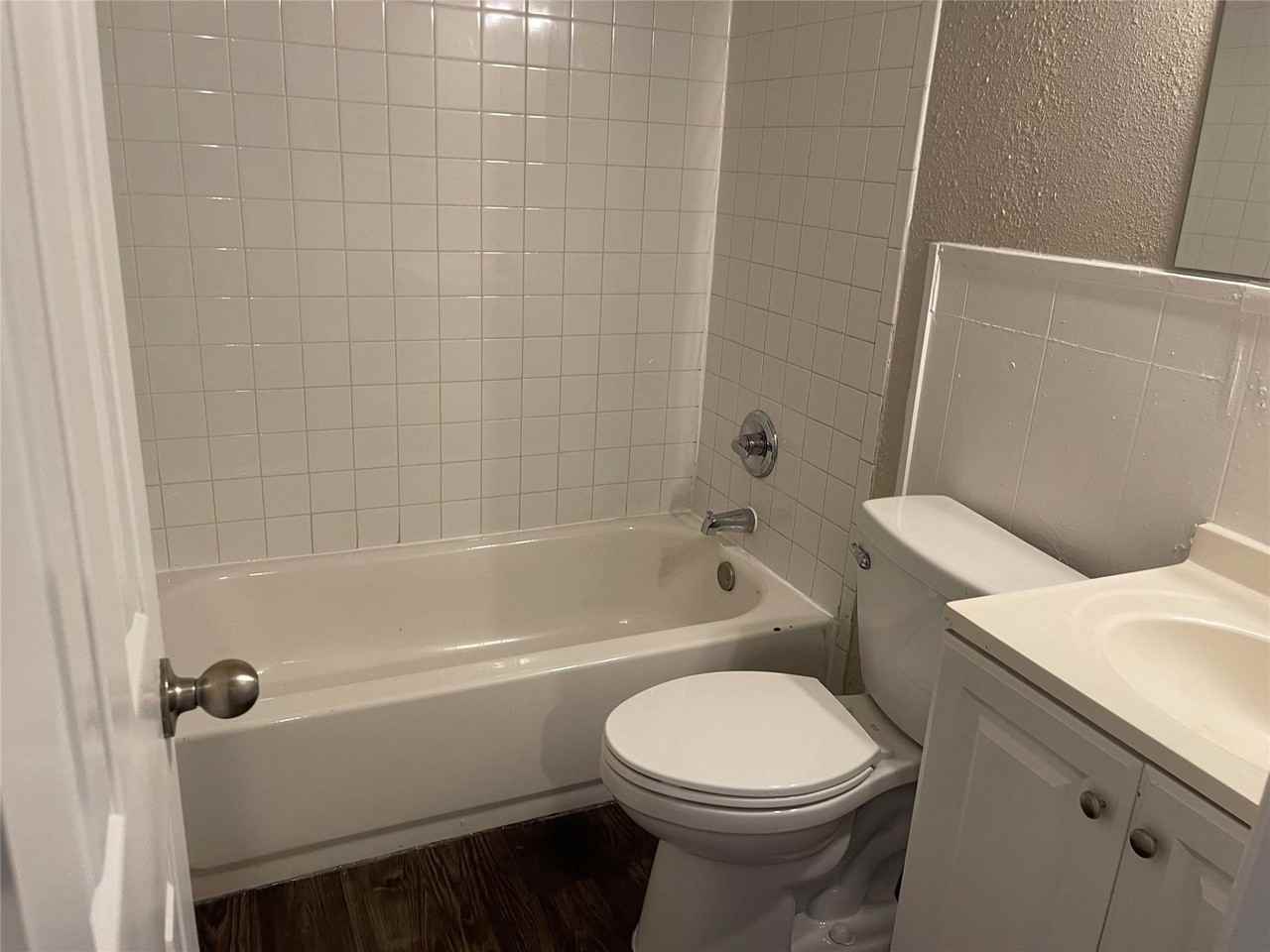 618 Rolling Ridge Dr - Photo 7 of 12