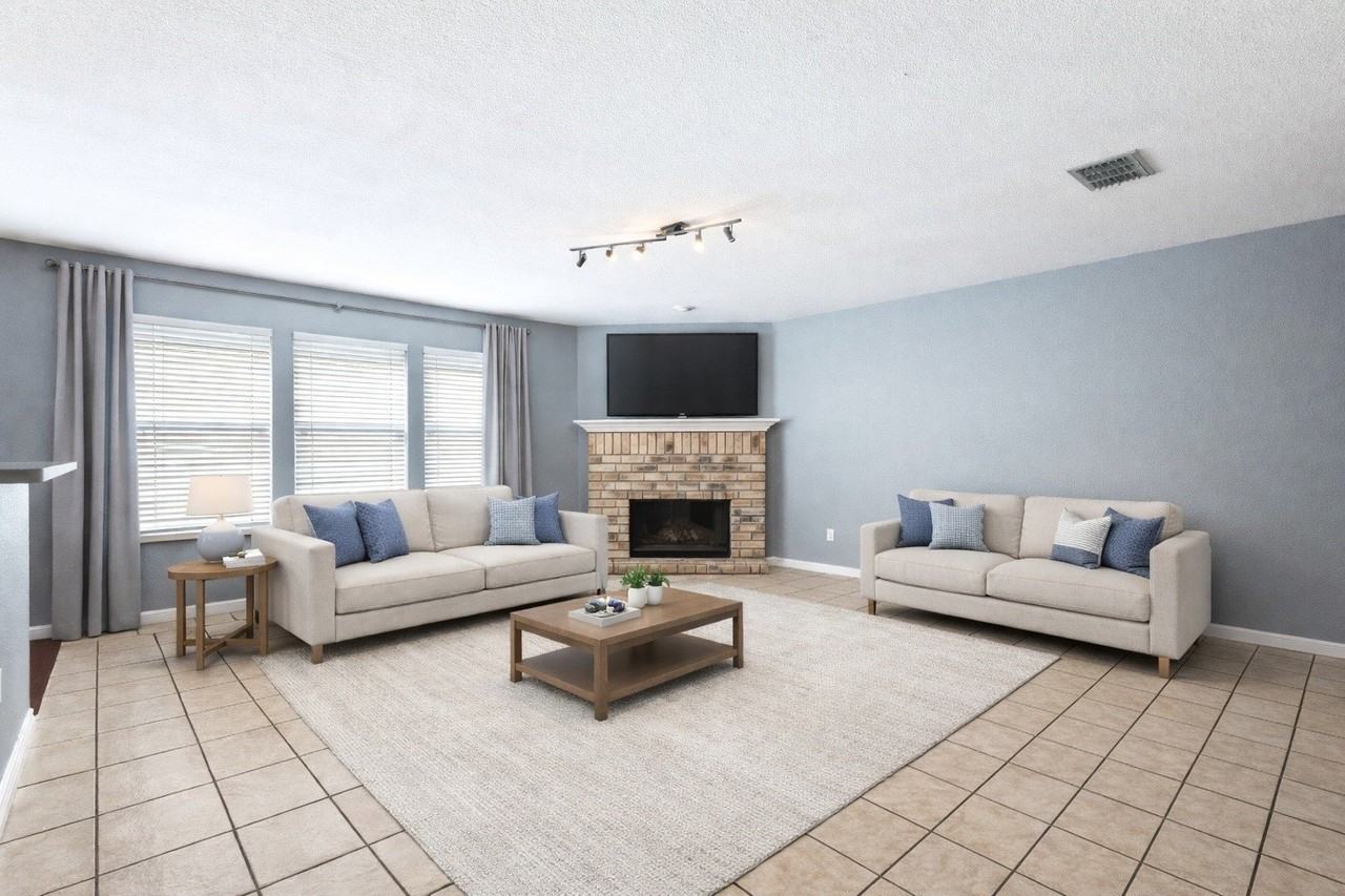1409 Ash St - Photo 6 of 19