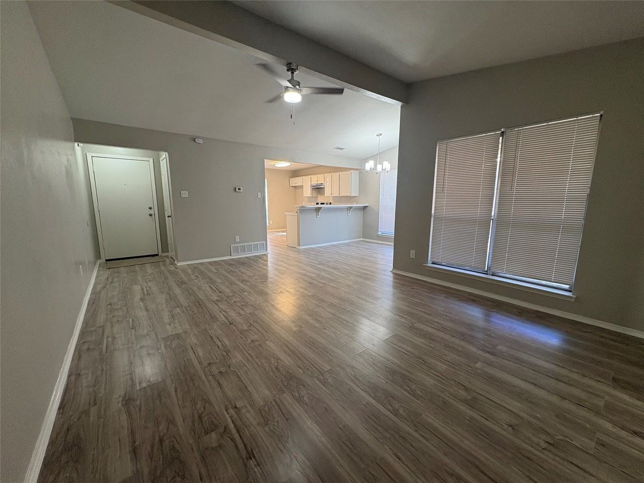 1485 Brook Meadow Cir - Photo 6 of 22