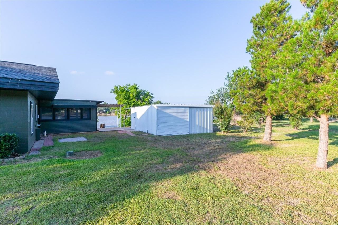 236 War Paint Rd - Photo 5 of 34