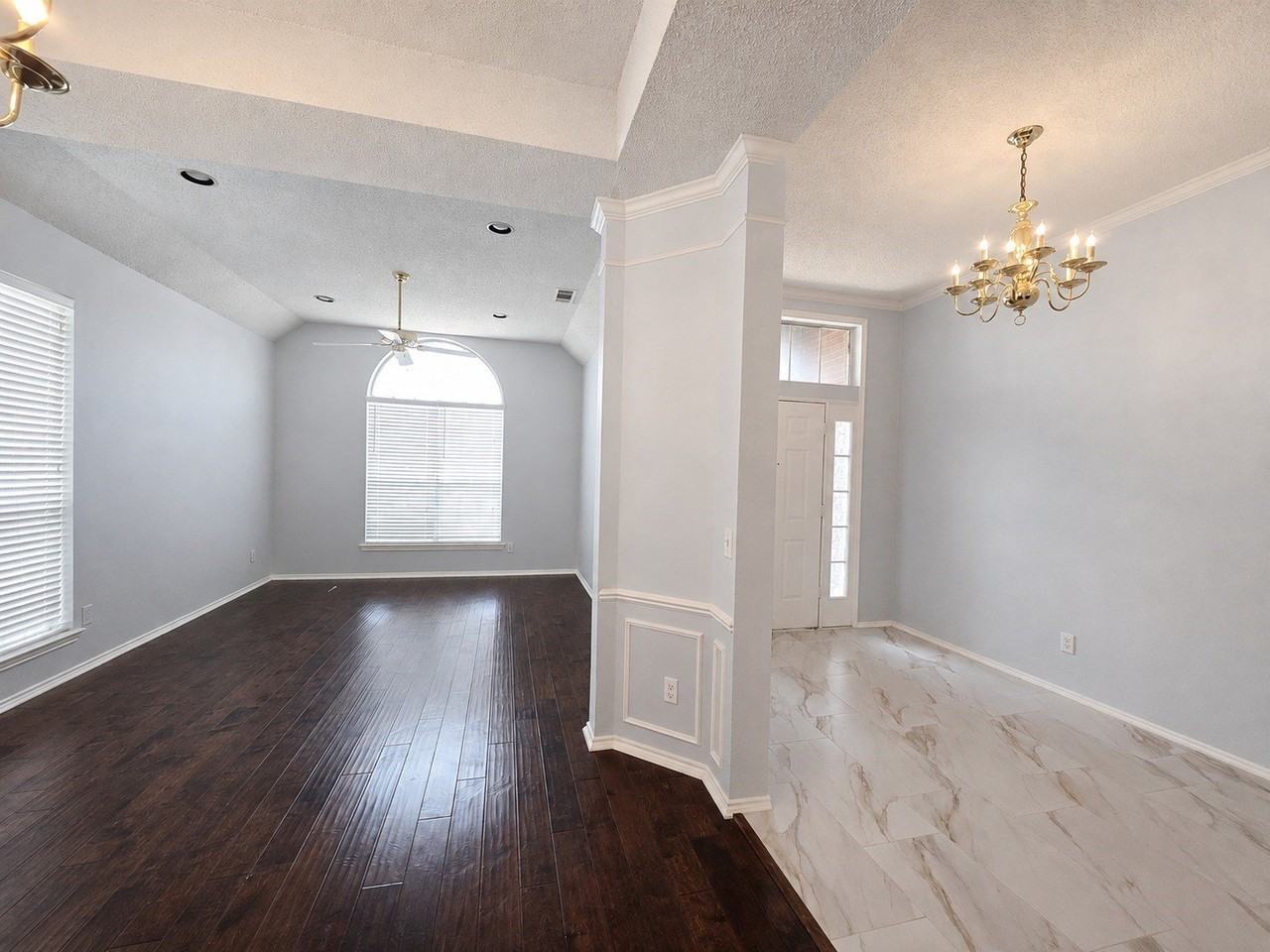 10512 Napa Valley Dr - Photo 4 of 21
