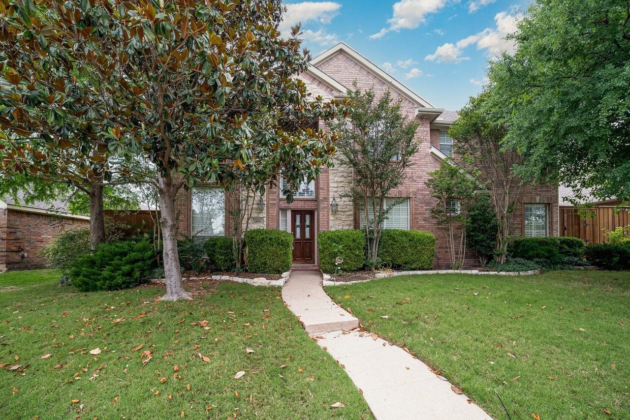 1800 Montura Ln - Photo 2 of 25