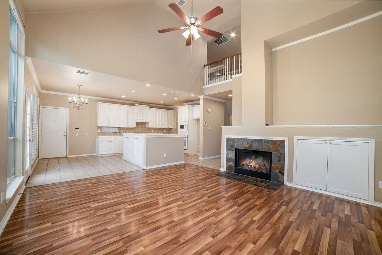 1800 Montura Ln - Photo 6 of 25