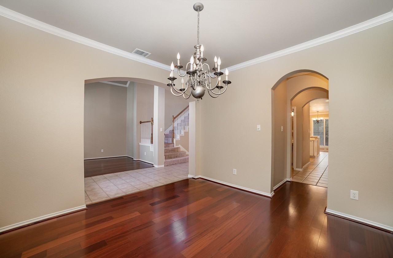1800 Montura Ln - Photo 7 of 25