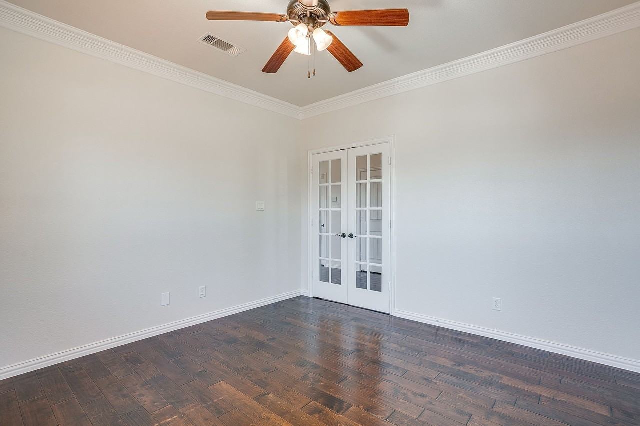 213 Park Villa Ln - Photo 6 of 40
