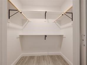419 W Elm St - Photo 6 of 9