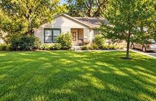 1025 Denton St - Photo 1 of 1