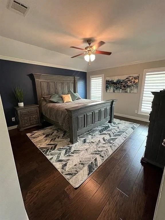15009 Northview Dr - Photo 3 of 8
