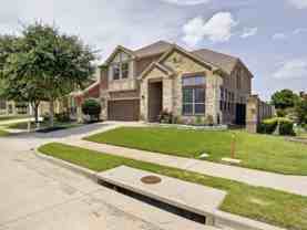 702 Callaway Dr - Photo 1 of 1