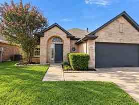 5634 Indian Hill Dr - Photo 1 of 1