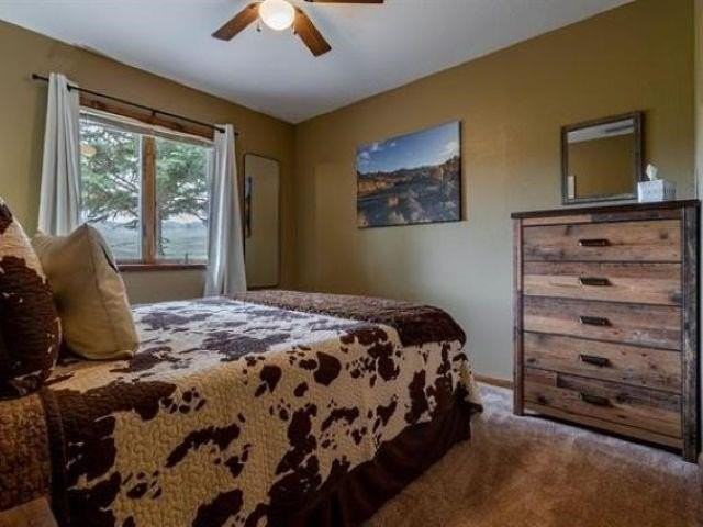 25 Four Bear Ln - Photo 5 of 12