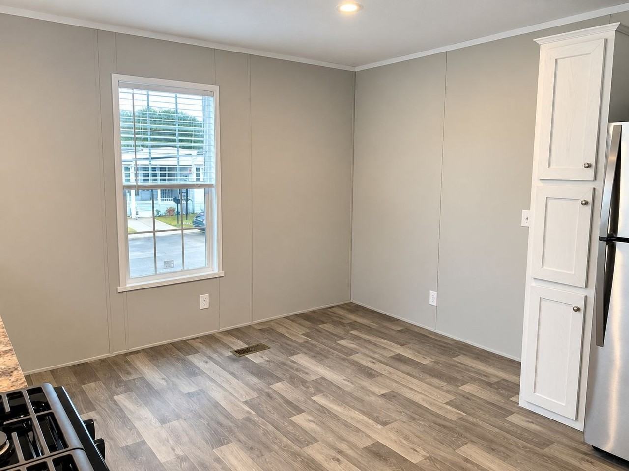 39500 Warren Rd #162 - Photo 4 of 11