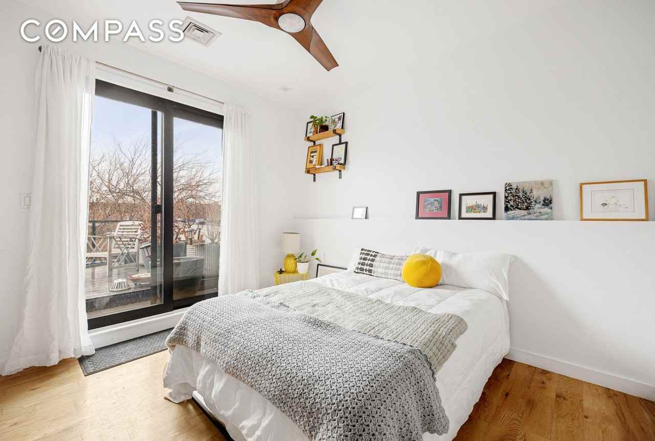 26 Eldert St #4 - Photo 6 of 11