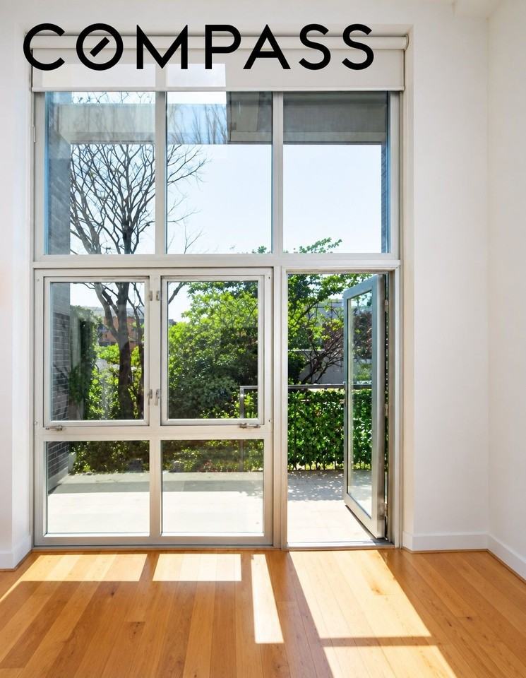 75 Kingsland Ave #2B - Photo 2 of 7