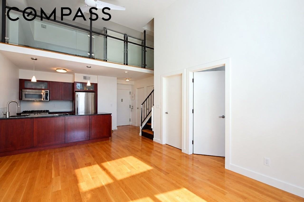 75 Kingsland Ave #2B - Photo 3 of 7
