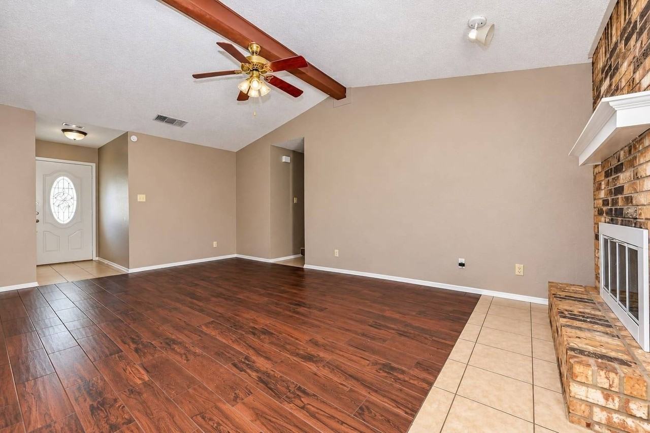 1417 Garnet Rd - Photo 7 of 21
