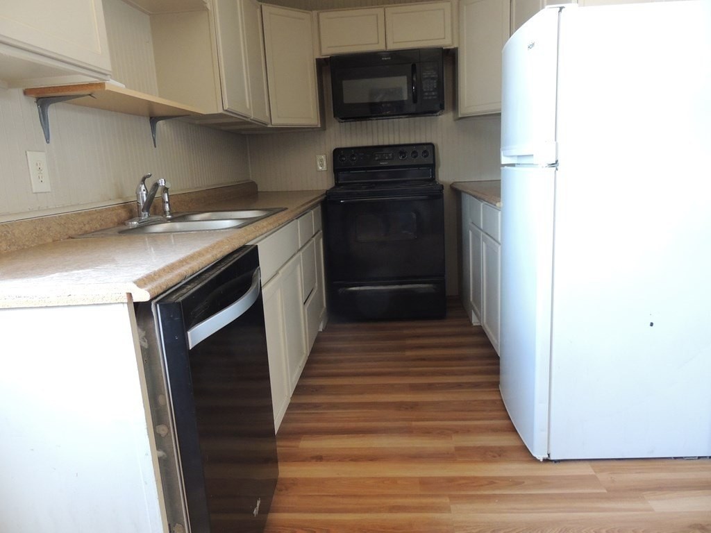 4403 S Faye Ave #A - Photo 5 of 13