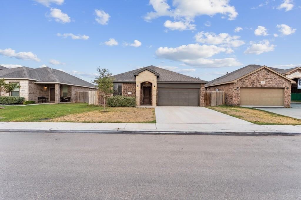 7405 Orion Rd - Photo 2 of 23