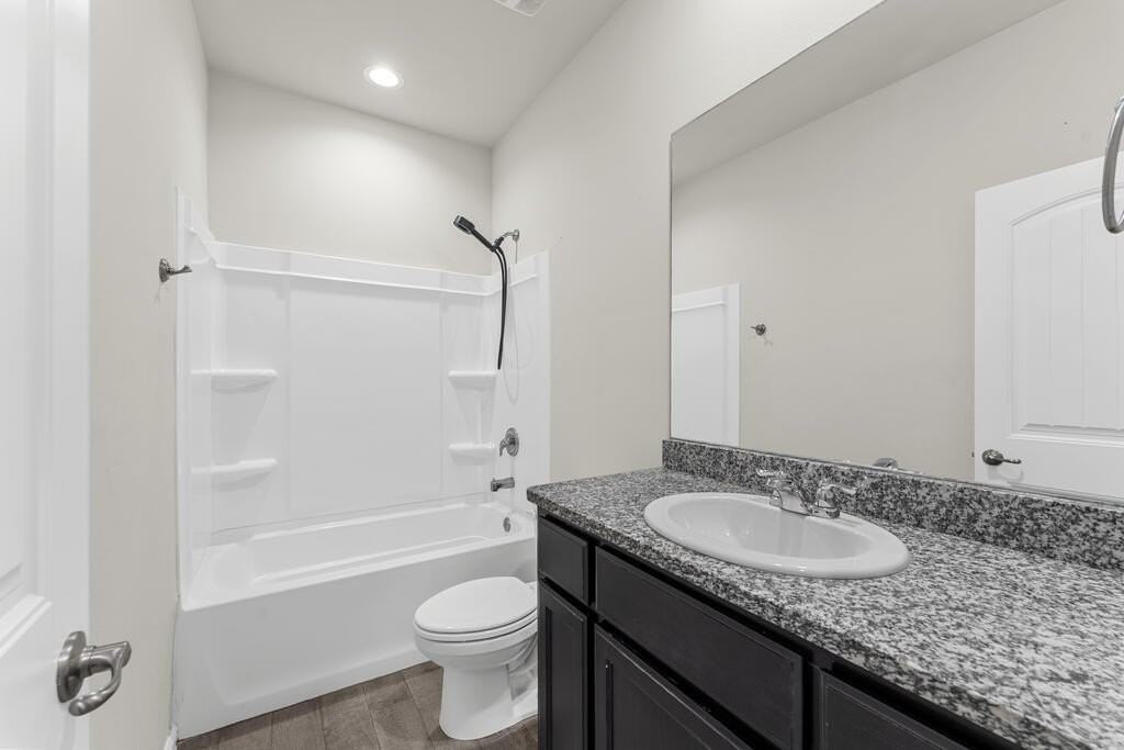 7405 Orion Rd - Photo 6 of 23