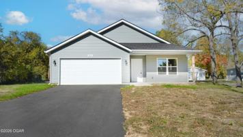featured image of 2605 Central St