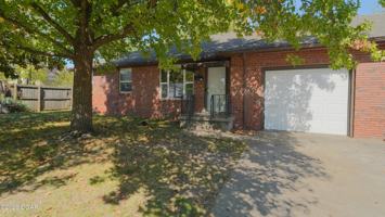 featured image of 707 W 21st St