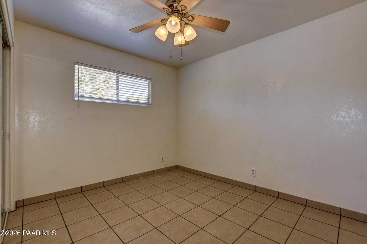 278 S Hardin St #C - Photo 7 of 14