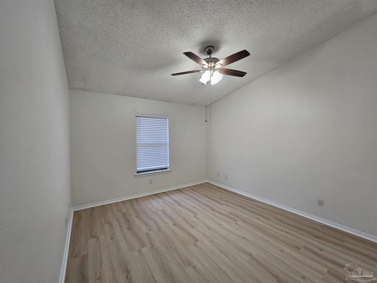 2299 Scenic Hwy - Photo 6 of 6