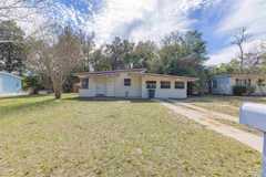 925 S Madison Dr - Photo 1 of 1