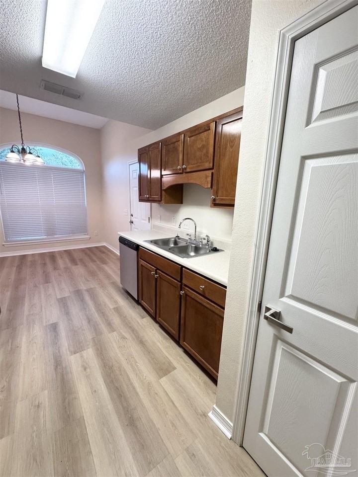 2419 Portobella Pl - Photo 7 of 27