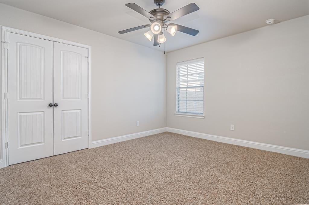 5914 Wagner Dr - Photo 5 of 24