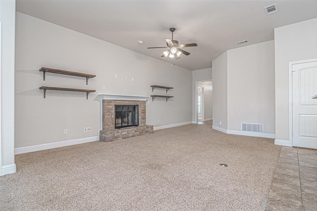 5914 Wagner Dr - Photo 7 of 24