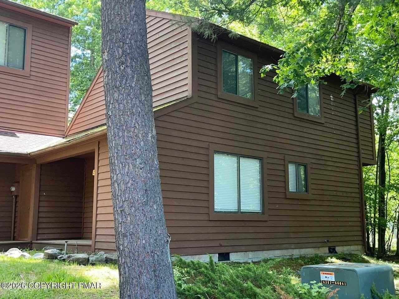 259 Bristol Way - Photo 2 of 20